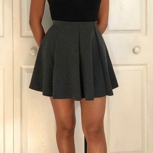 ZARA TRF GRAY PANEL CIRCLE MINI SKIRT